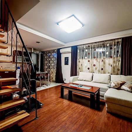 Ferienwohnung Deribasovskaya Tsentr Odessa Exterior foto